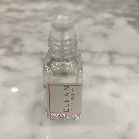 Clean reserve lush fluer perfume 3ml - Picture 4 of 4